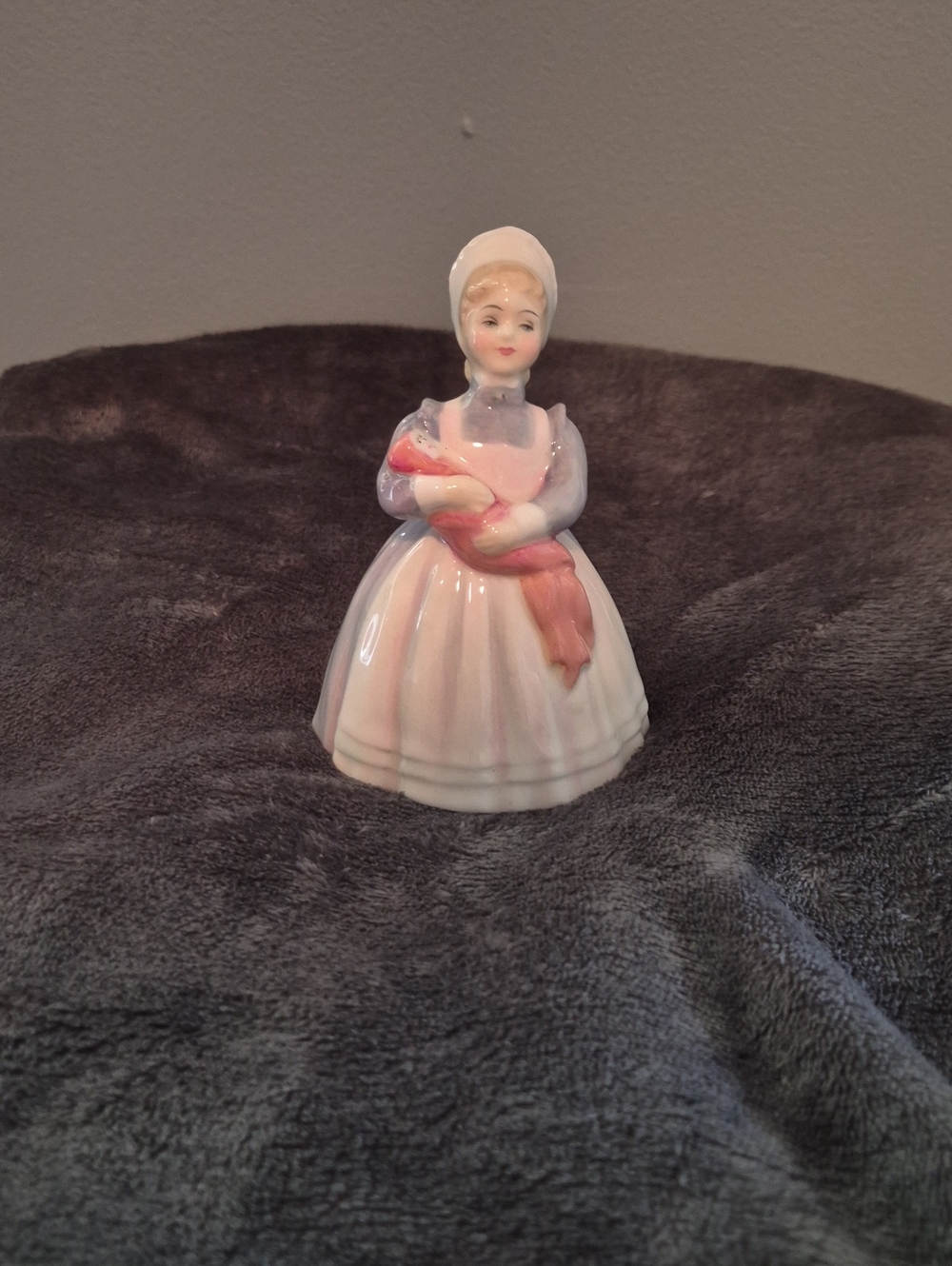 Royal Doulton Figurine "The Rag Doll"